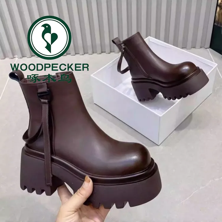 啄木鸟女2025秋冬新款松糕厚底大头系带休闲短靴小个子增高马丁靴