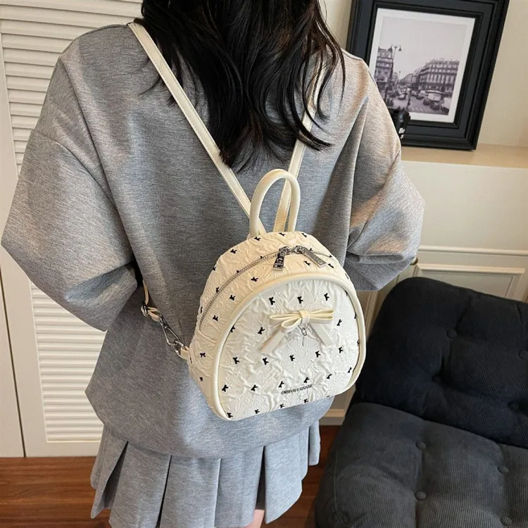 新款女包2025新款时尚潮流洋气小众设计包包百搭简约质感双肩包