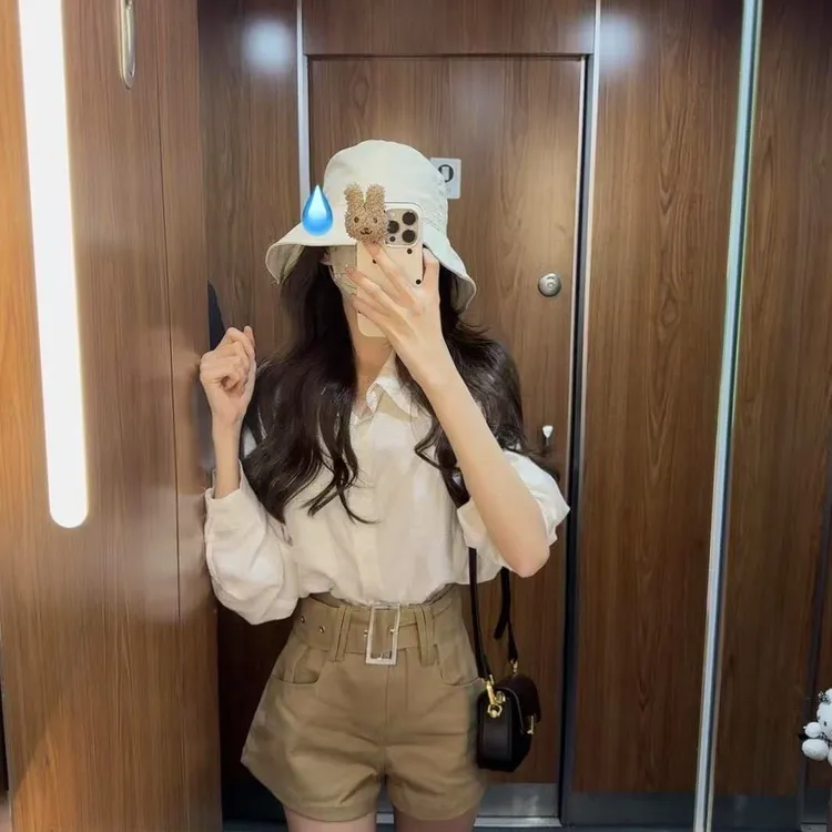 春季穿搭一整套盐系轻熟减龄漂亮独特高级感衬衫休闲短裤套装女