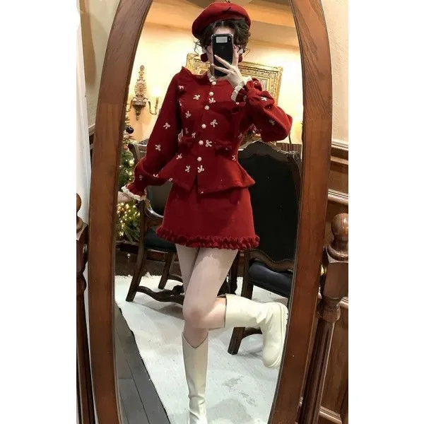 套装女2025秋冬法式复古圣诞穿搭红色蝴蝶结小香风外套高腰半身裙