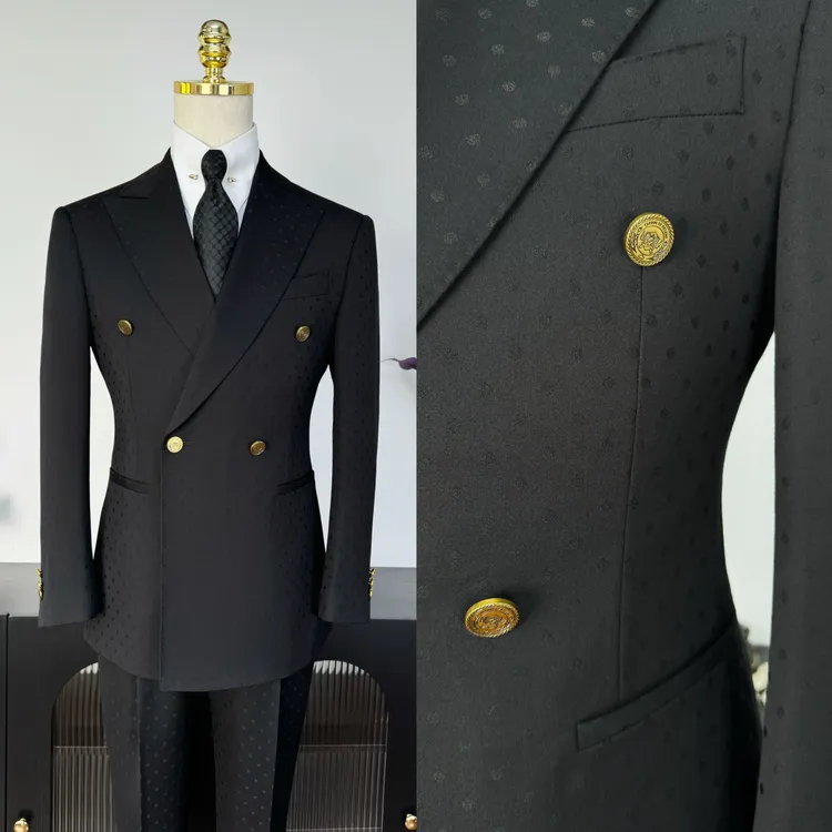 【西蒙曹】-男士老派款双排四扣一黑色暗波点西服西装套装
