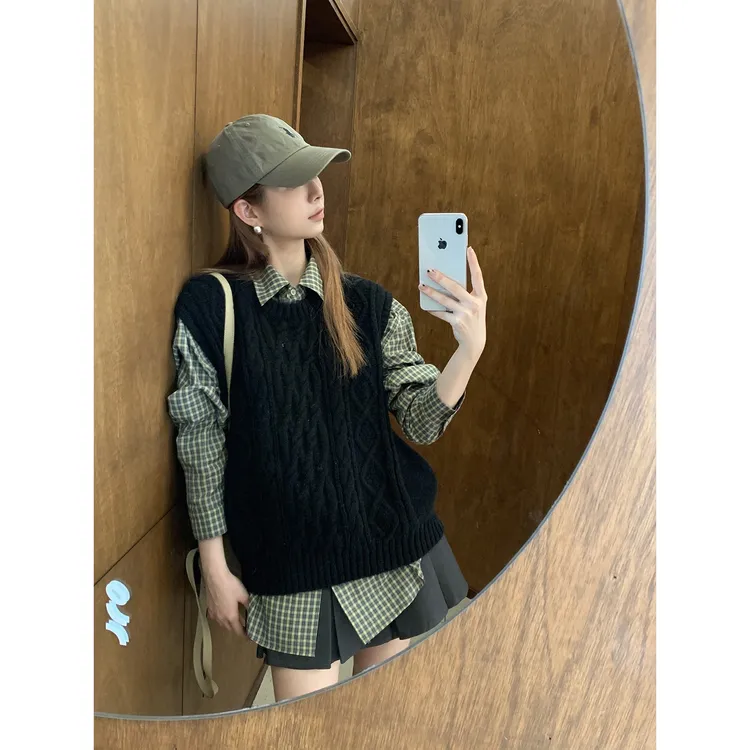 【信件少女】秋季韩系时髦学院风叠穿宽松V领马甲HJ88161