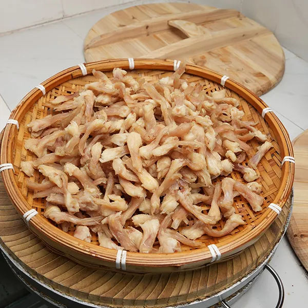 安徽特产风味鸭掌筋去骨腊味鸭脚筋咸货