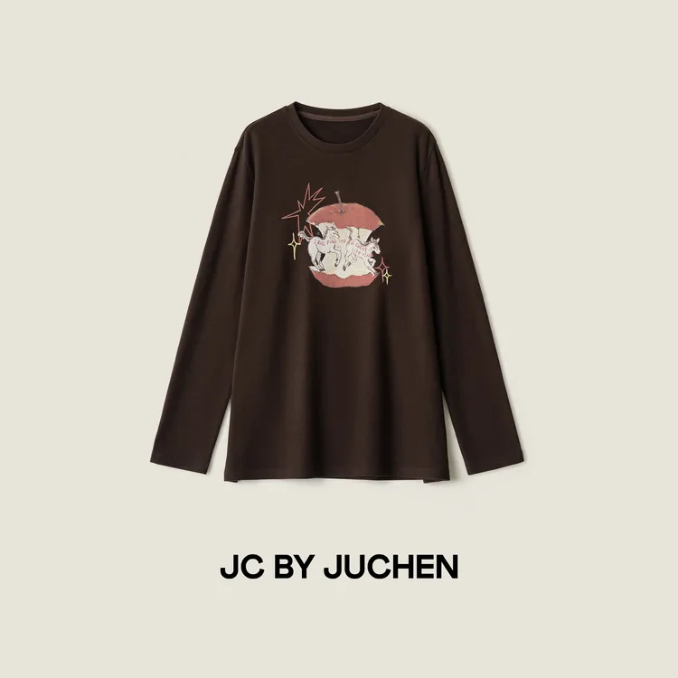 JC By JuChen平安果旋转小马T手绘创意印花加厚宽松长袖FW115677