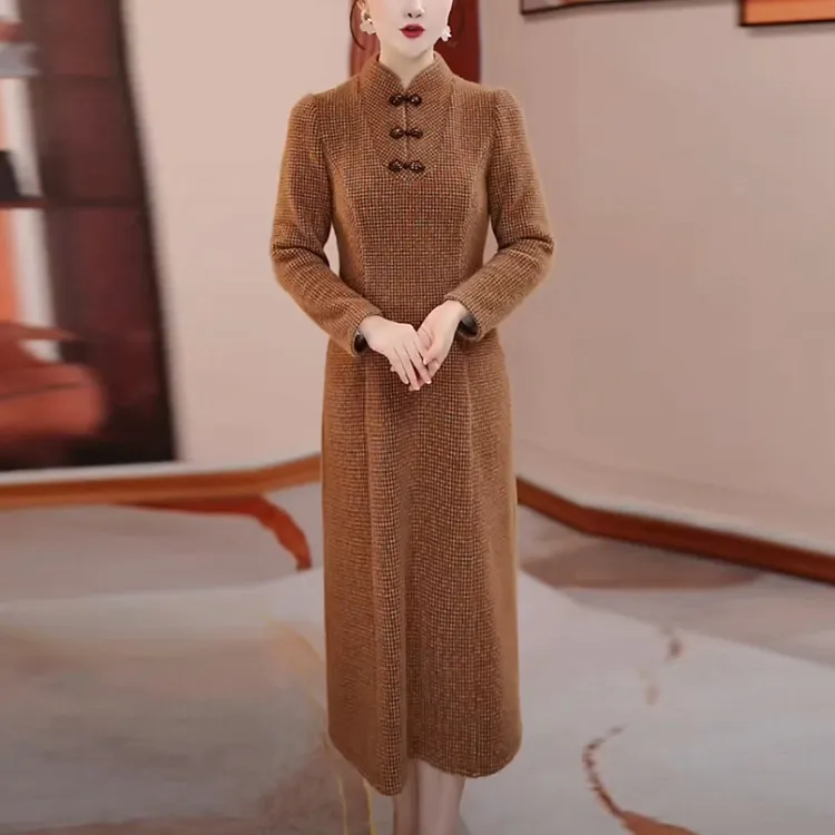 雪花绒加厚保暖打底裙2025秋冬新款国风复古修身显瘦轻奢连衣裙子