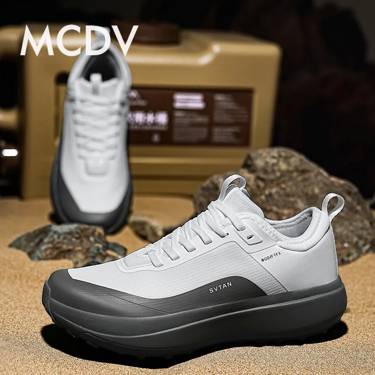 夏季新款透气登山鞋高品质潮牌品牌户外徒步防滑轻便厚底休闲男鞋