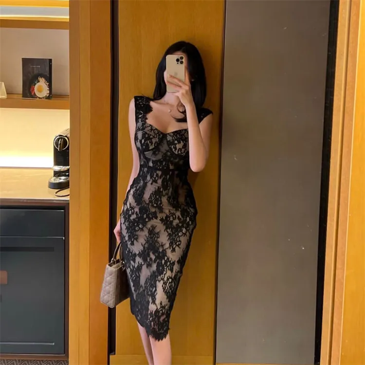 纯欲风性感带胸垫蕾丝女吊带背心黑色中长款包臀韩国连衣裙女