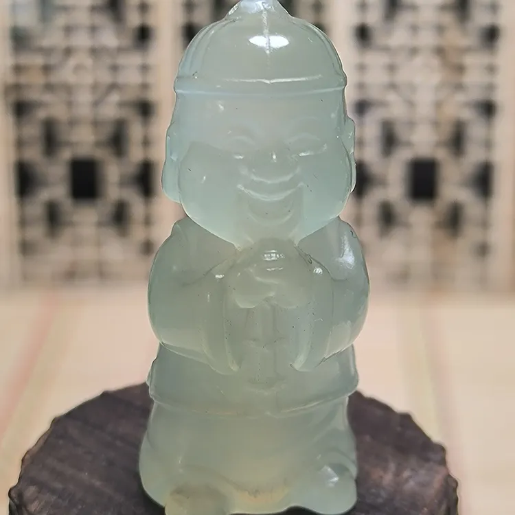 天然岫玉精品手工雕刻小财主玉摆件手把件