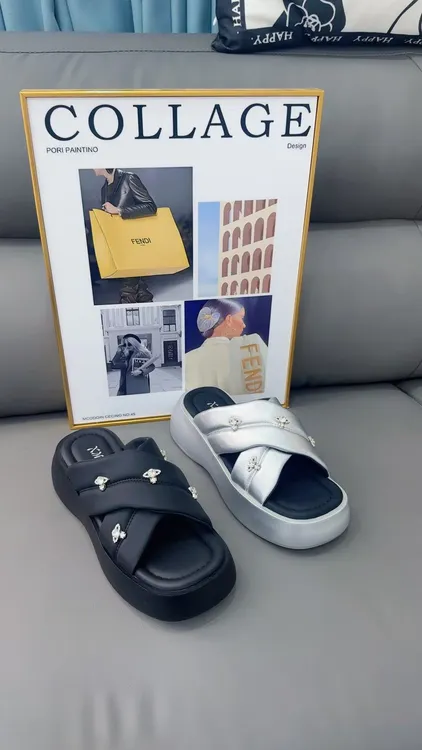 611女士夏季新款时尚凉拖