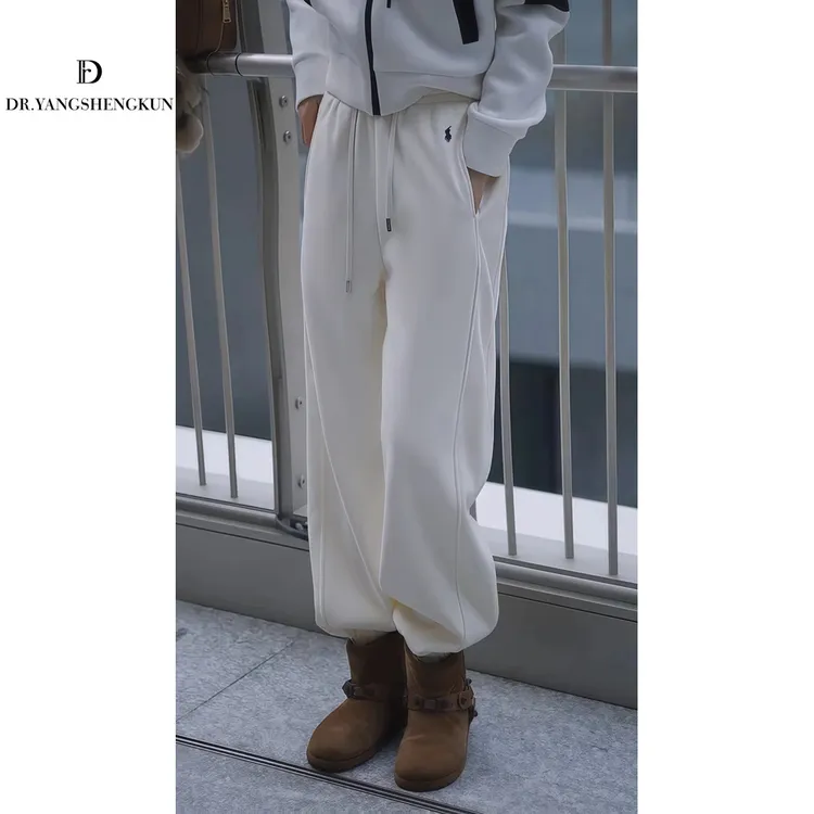 杨圣坤2025冬季新品超柔婴儿绒小马刺绣束脚卫裤休闲裤ES25102255