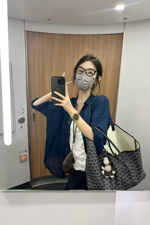 韩系藏蓝色长袖衬衫2025新款休闲慵懒港风高级感气质显瘦