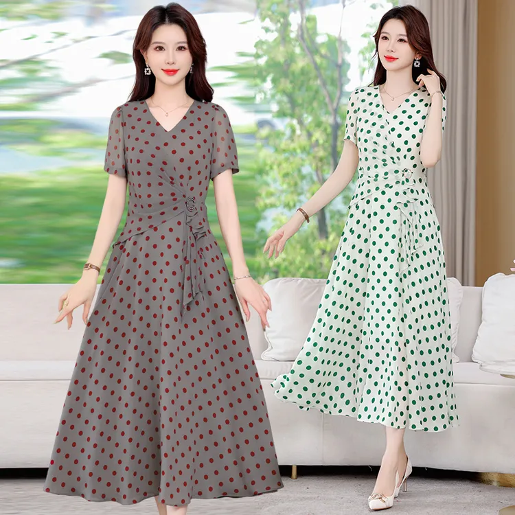 v领波点雪纺短袖长款过膝连衣裙2025年夏季新款中年妈妈修身a字裙