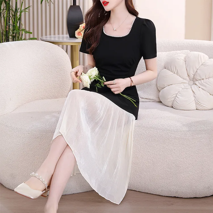 珍珠黑色短袖连衣裙子女新款赫本风小个子a字法式长裙气质9820