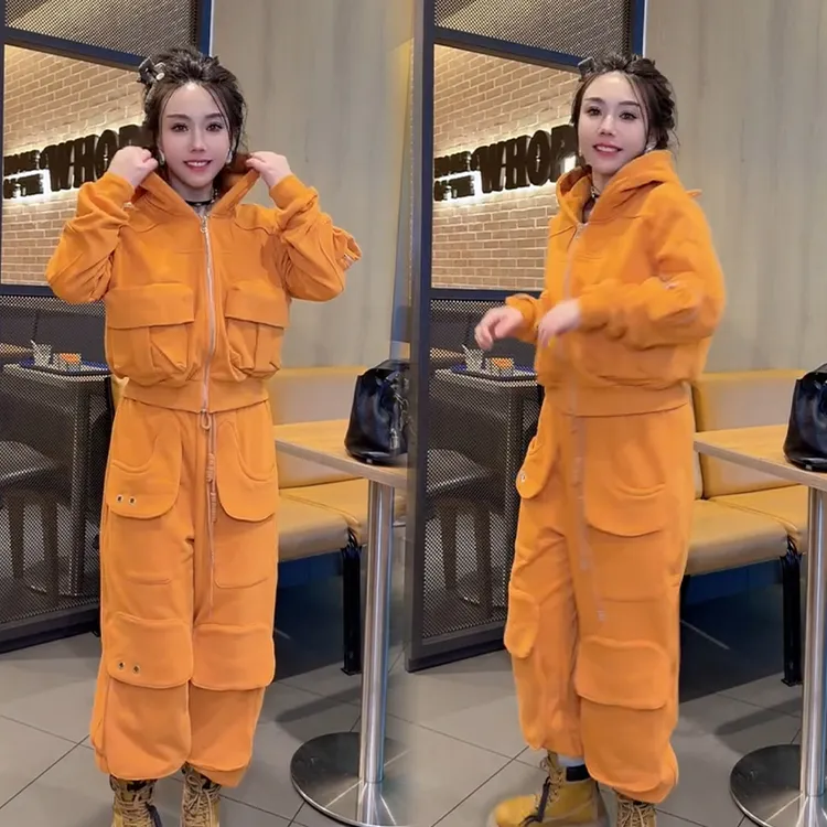 2025秋冬新款时尚显瘦气质网红高档套装女高级百搭宽松大码两件套