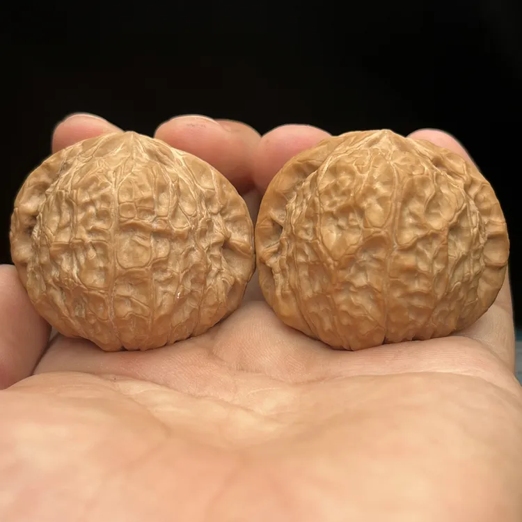 南瓜墩狮子头文玩核桃