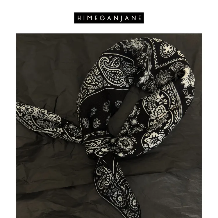 HIMEGANJANE 桑蚕丝+精纺羊毛 腰果花方巾四季款 B007