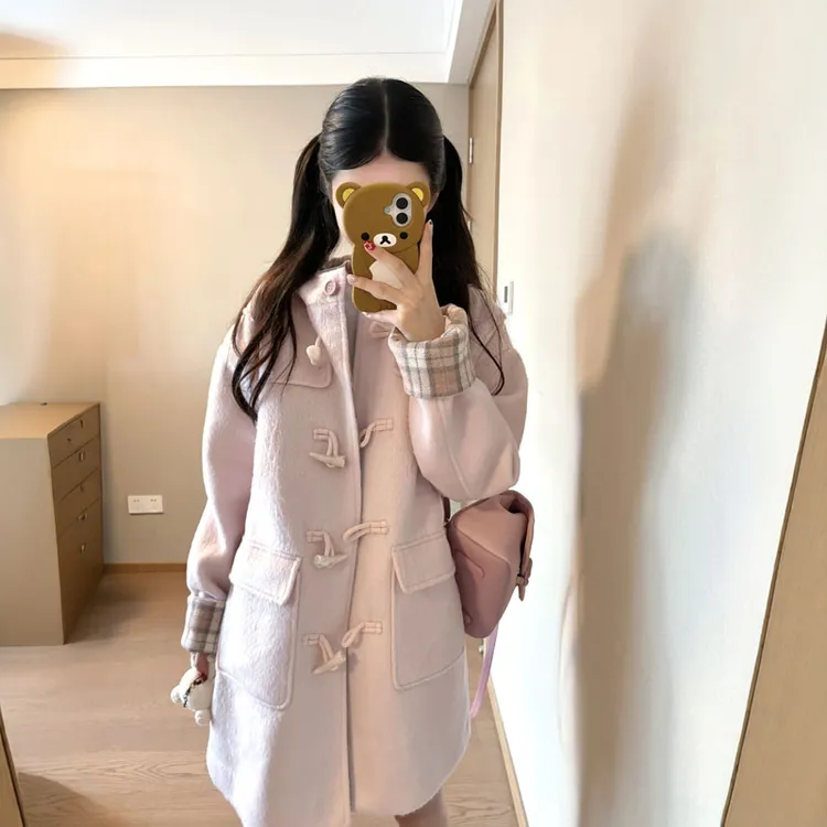 韩系高级感超好看粉色牛角扣毛呢外套女25年秋季新款格纹拼接大衣
