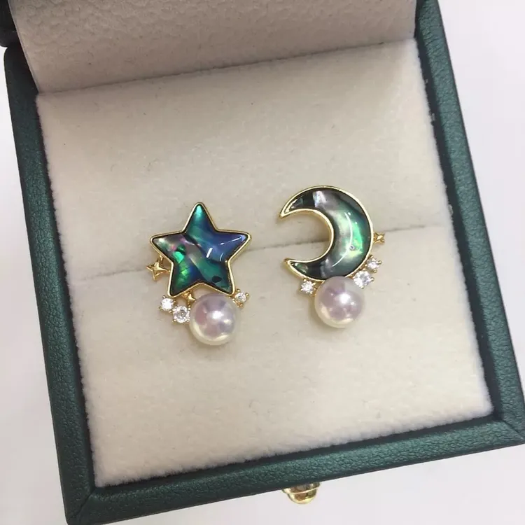 淡水珍珠星月耳钉正品高级感新款气质时尚百搭轻奢复古珍珠耳环