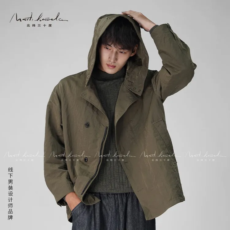 北纬三十度软壳风衣男士多口袋秋季户外中长款连帽工装夹克外套