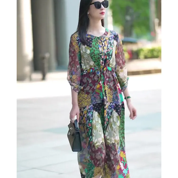 高级感小众碎花领气质连衣裙夏时髦复古泡泡袖减龄轻奢高端裙子