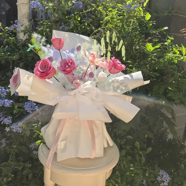 永生花玫瑰花花束高50cm宽45cm支持同城配送全国包邮