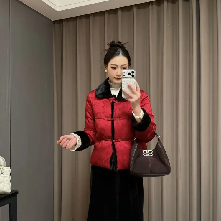 新中式国风复古云绒服女款2025冬季新款气质石墨烯保暖外套潮