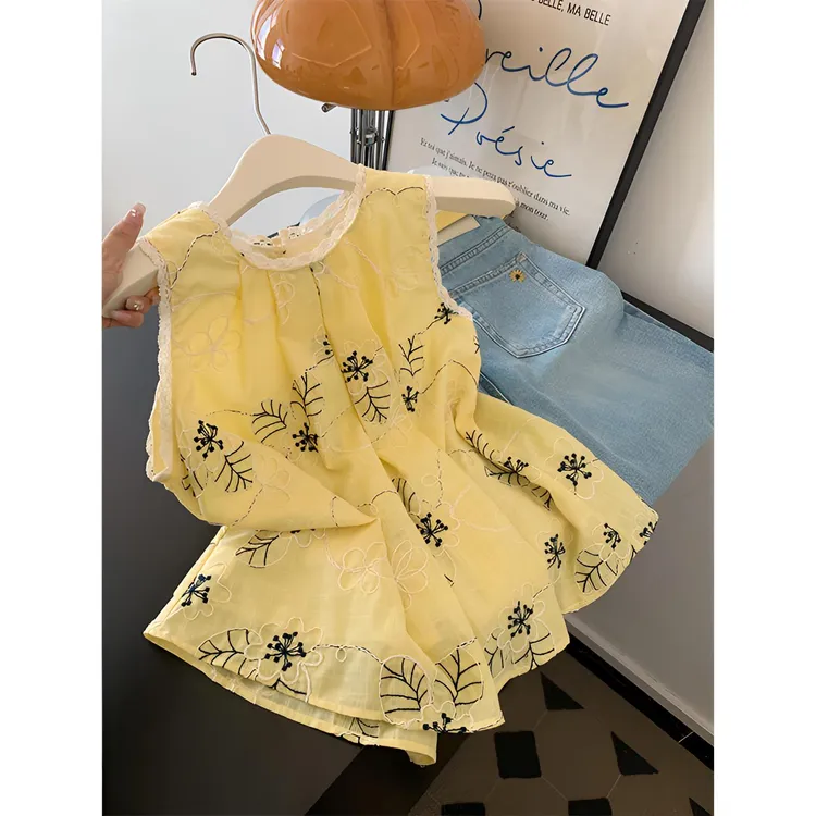 蕾丝黄色刺绣坎肩吊带背心女夏外穿多巴胺无袖上衣高级感2025新款