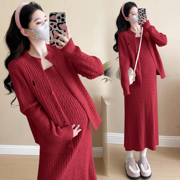 孕妇套装2026春秋款新年红色毛衣外套+针织吊带连衣裙孕妇两件套
