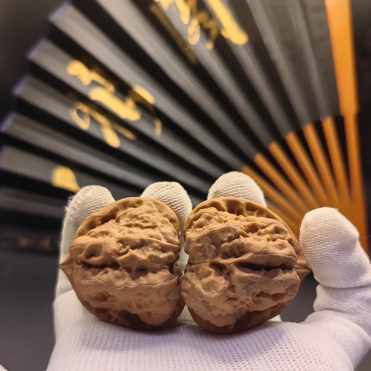 h4307 全品 蛤蟆头文玩核桃 43边46肚40高 新果文玩核桃 山地三角