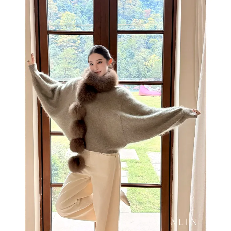 阿琳ALIN【大雪球】100%狐狸毛秋冬围脖百搭保暖纯色围巾AL5OCG10