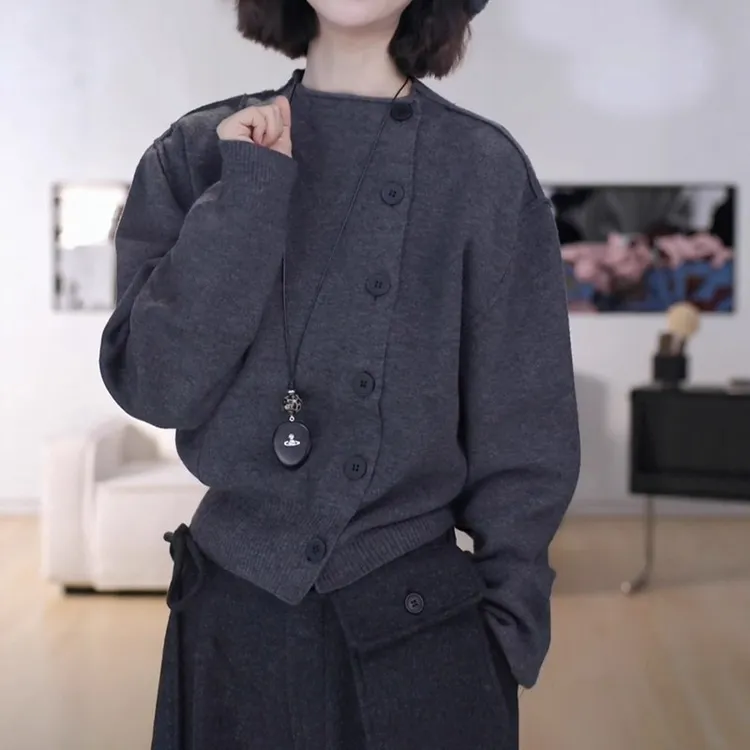 洋气显瘦侧扣针织开衫女秋冬新款胖MM大码女装高级感独特别致上衣