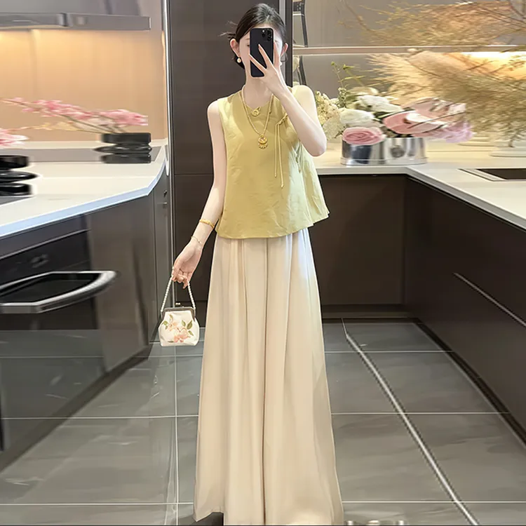 新中式国风贵气感盘扣无袖衬衫女2026年夏季新款洋气减龄显瘦上衣