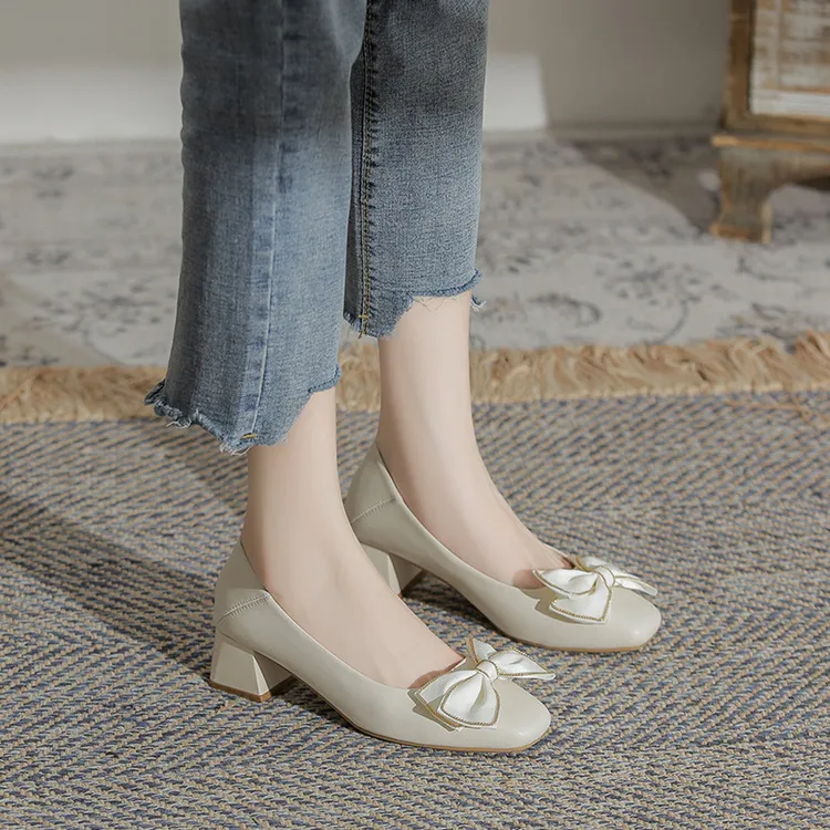 2025年夏季小香风方头蝴蝶结粗跟浅口单鞋低跟纯色平底百搭奶奶鞋