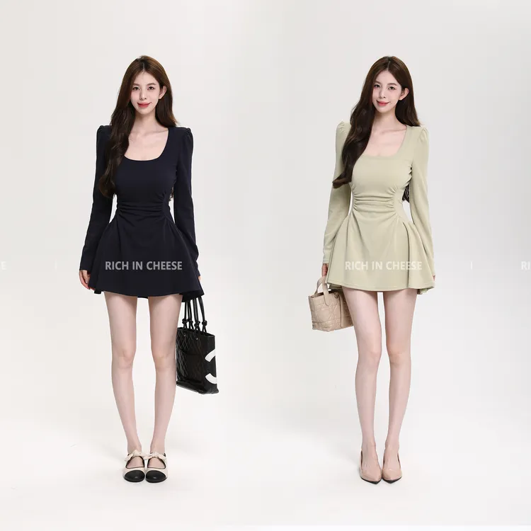 舒胡蕾 秋日序曲 高定版挖腰收腰抽褶U领弹力亲肤短款连衣裙