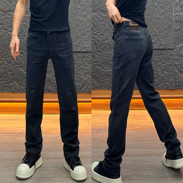 时尚简约净版直筒牛仔裤男款爆款2025新款秋冬轻奢宽松直筒裤子