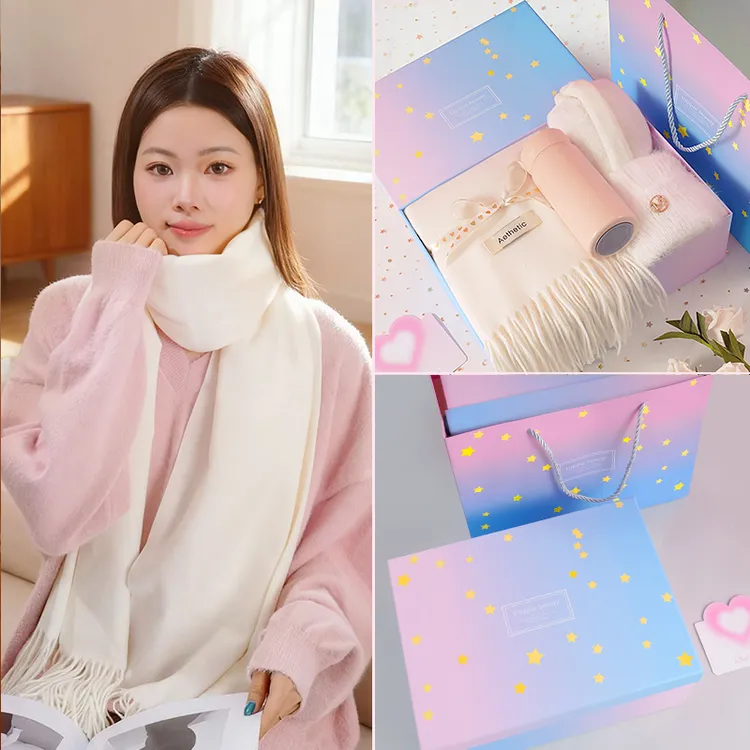 冬季女生围巾礼盒实用生日礼物送女友闺蜜老婆浪漫有圣诞节四件套