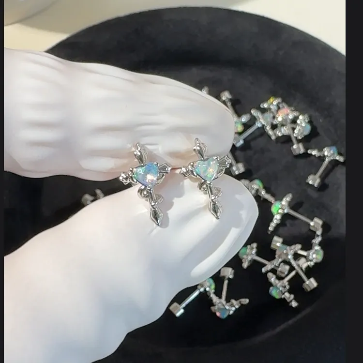 钛钢耳饰 可选杆长杆粗蛇形十字钛钢螺丝拧耳骨钉百搭男女潮酷