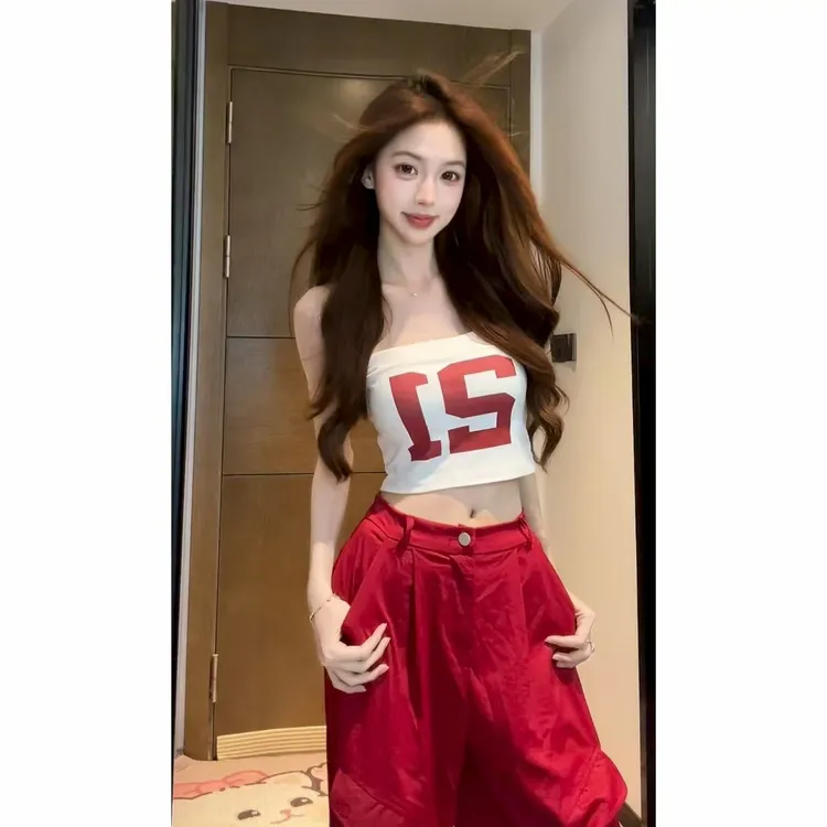 【XIAOBAWANG】辣妹风抹胸背心女内搭外穿美背上衣加工装裤W