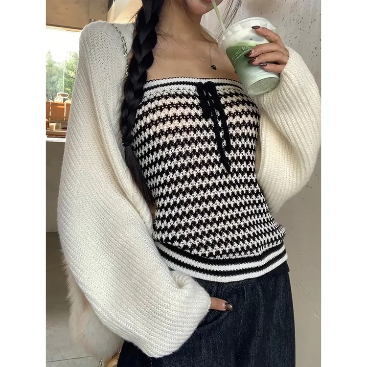 【斑马线抹胸】秋季时尚百搭辣妹小众黑白条纹抹胸B3148