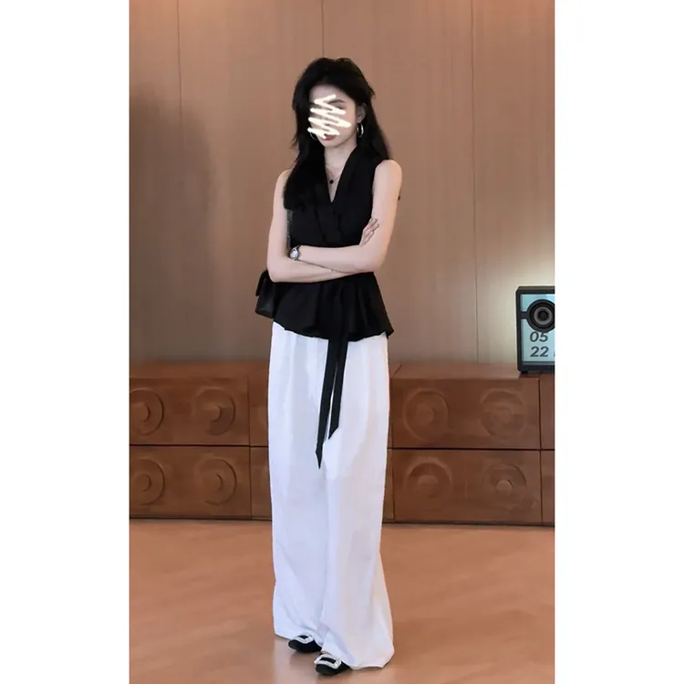 2025夏季新款女高级感收腰绑带V领无袖上衣气质高腰显瘦阔腿长裤