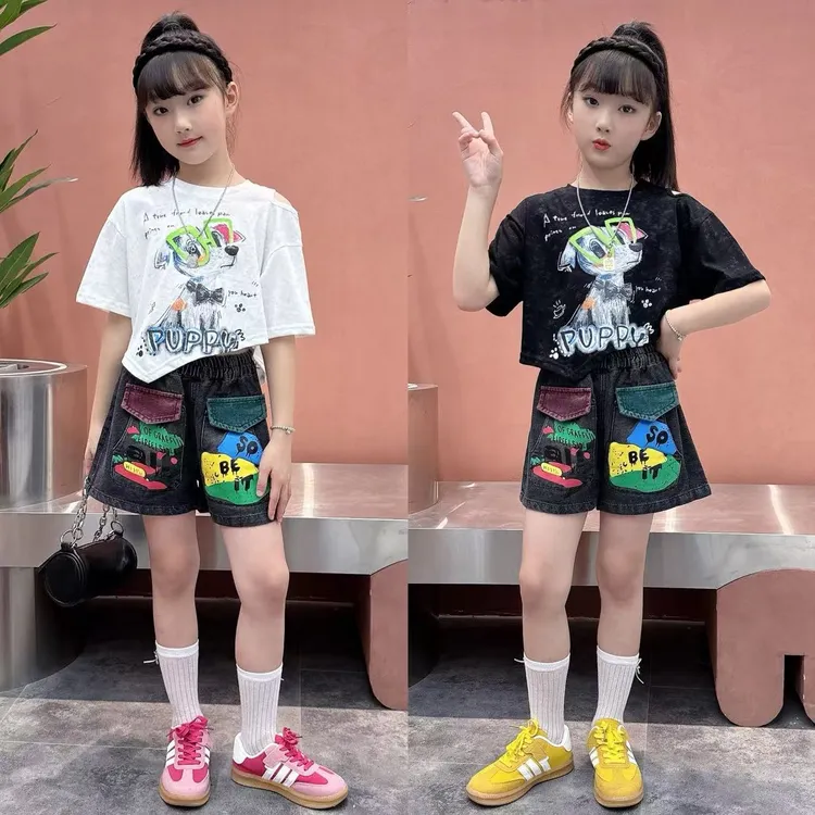 夏季女童短袖套装2025新款卡通上衣中大童时髦女孩牛仔短裤两件套
