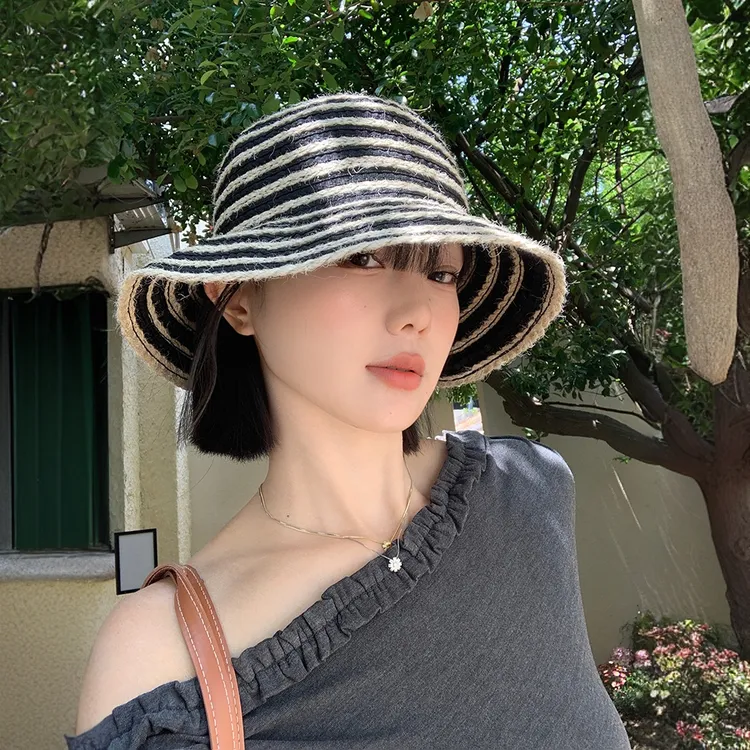 韩系复古条纹渔夫帽女夏季透气显脸小遮阳防晒出游海边沙滩草帽子