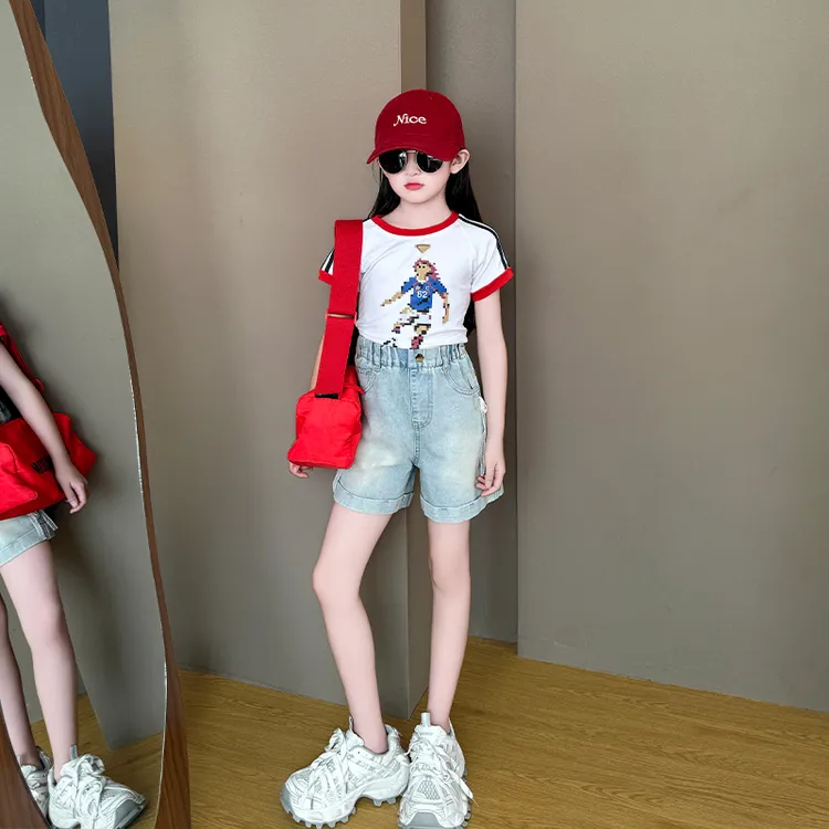 女童夏季2025新款儿童薄款洋气休闲T恤时尚烫钻蝴蝶牛仔短裤套装