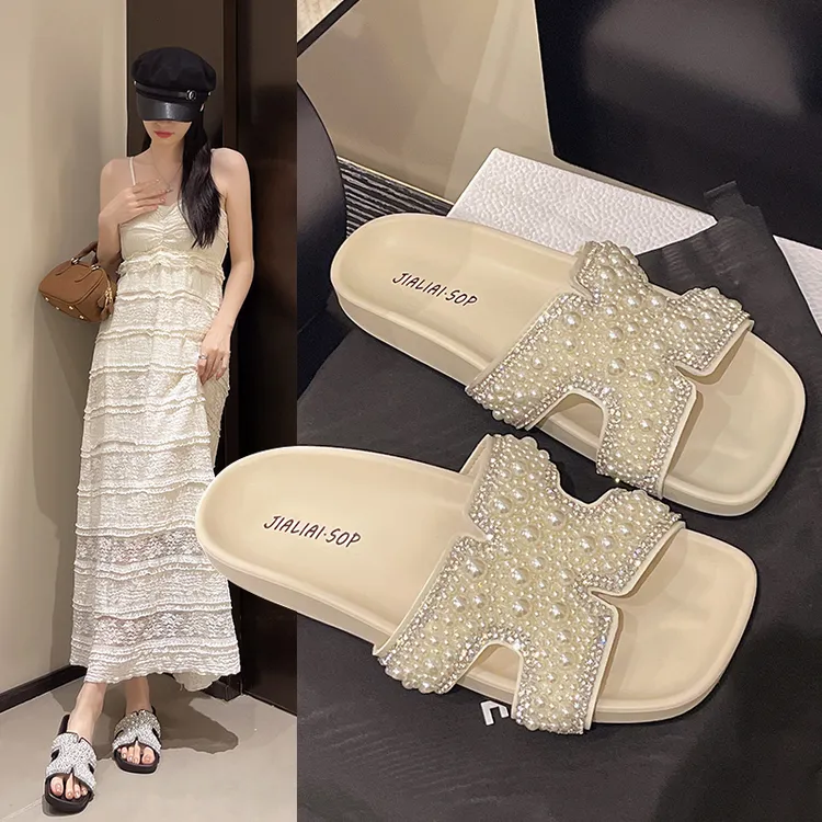 厚底拖鞋女夏外穿海边小香风外出配裙子珍珠一字拖水钻百搭凉拖鞋