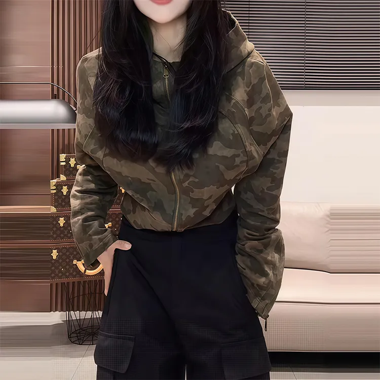 6990复古拉链短款设计感好看迷彩连帽短款外套