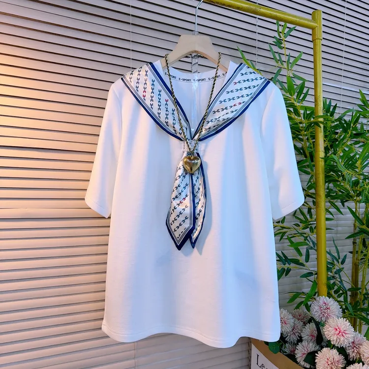 628胖妹妹春季新款时尚围巾领拼色圆领常规休闲百搭短袖衫