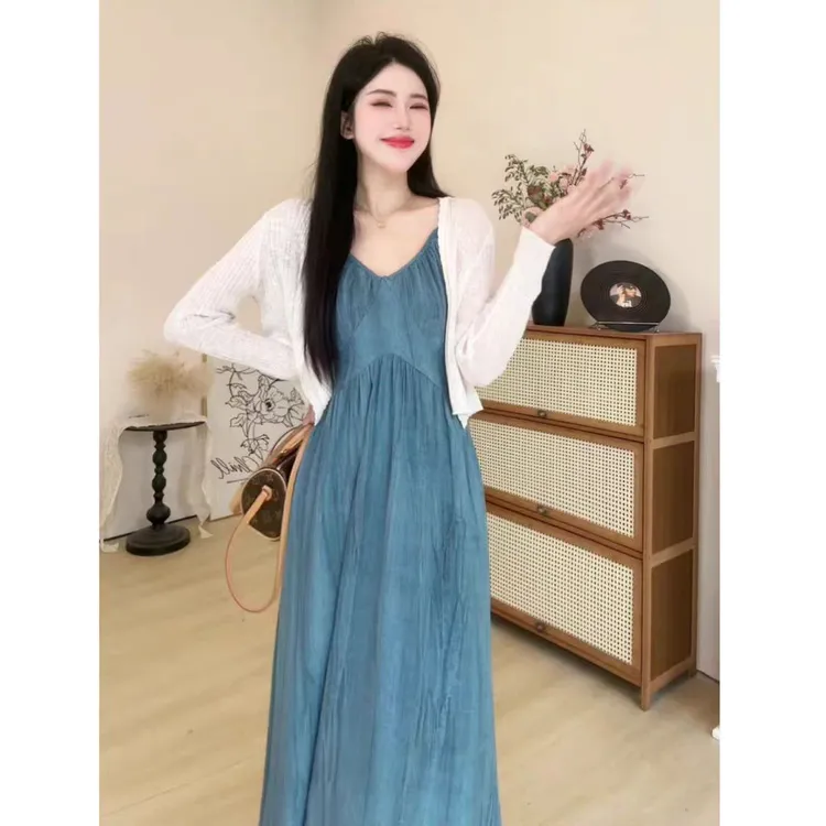 2025新款春夏法式温柔风紫色时尚吊带女甜美初恋显瘦收腰法式长裙