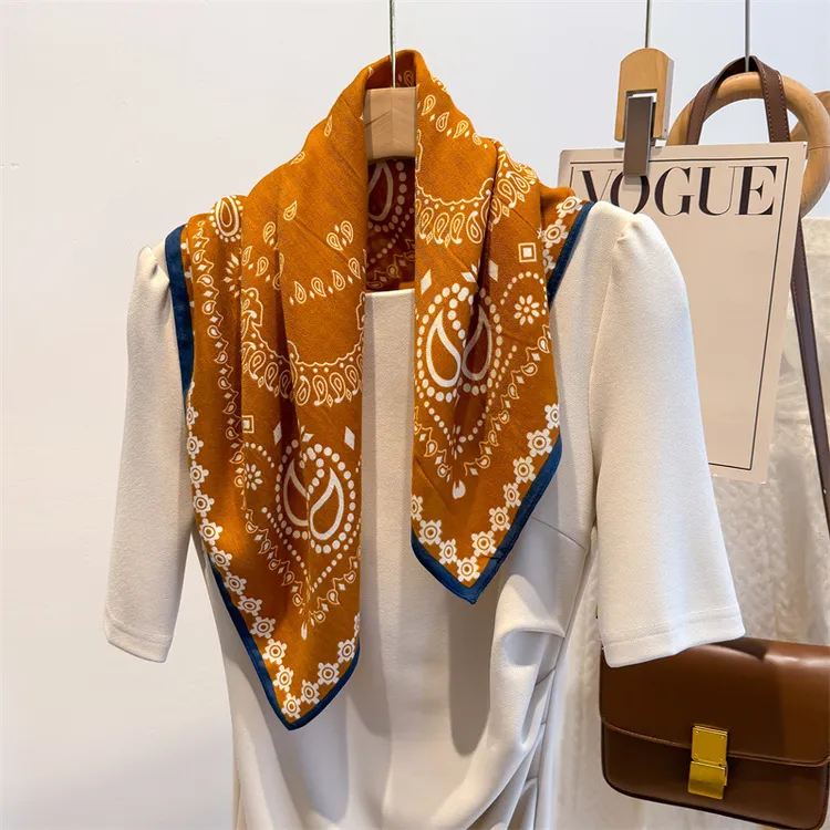 橙色腰果花发带丝巾70小方巾女春秋薄款围巾气质领巾通勤百搭时尚