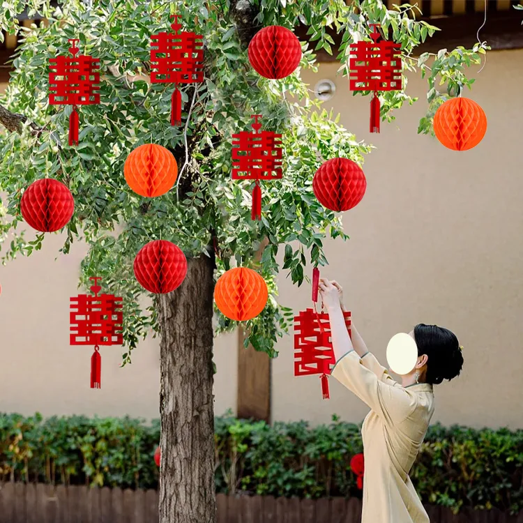 农村院子树上灯笼布置装饰喜字挂饰新房挂件小院喜庆用品户外绿植