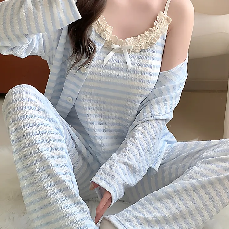约蒂宾弗带胸垫睡衣女春秋季棉质甜美性感小吊带长袖三件套家居服